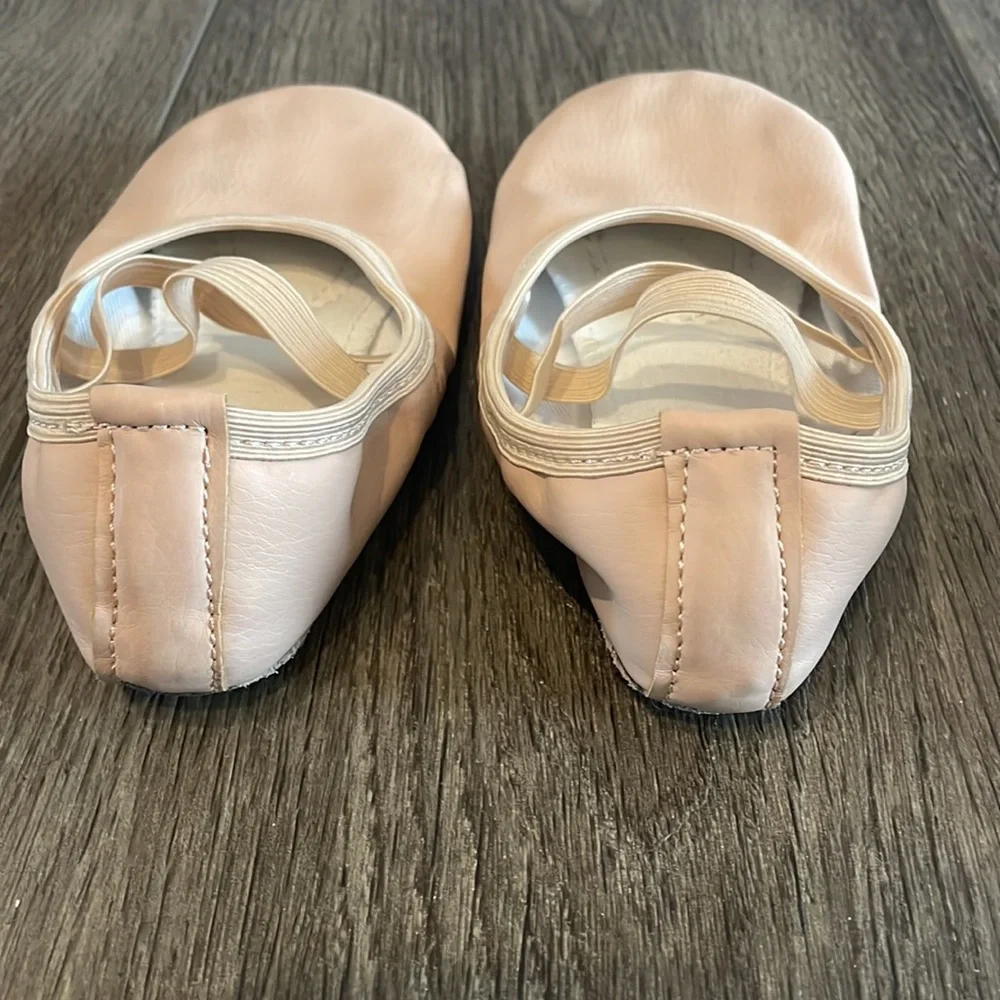 Girl’s Stelle Ballet Shoes Sz
